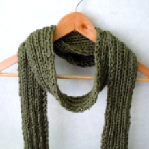 Olive Green Ribbed Scarf